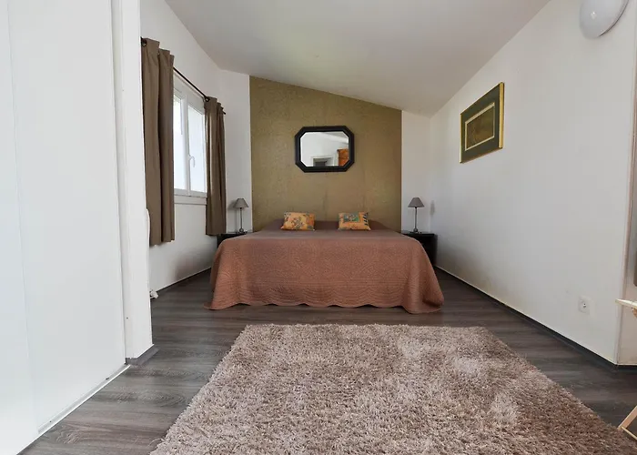 Maison 4 Pièces à étage - Proche - Patio, Bbq - Parking - Fr-1-705-94 Сasa de vacaciones *